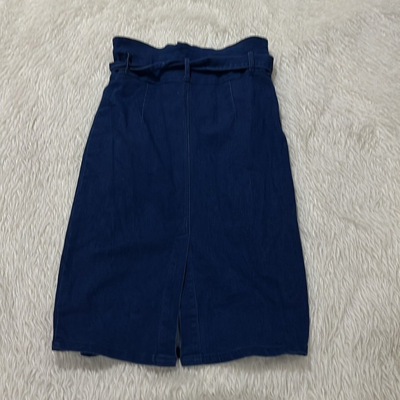 Blue denim stretchy decent conservative skirt size medium - Picture 7 of 8